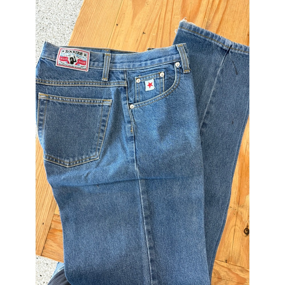 #D- 053- Vintage Rockies Relaxed Fit High Waisted Blue Jeans Western Denim